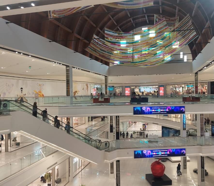 A1 Tours American Dream Mall Shopping NJ