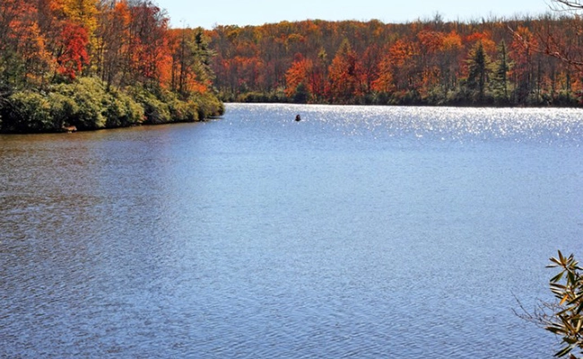 A1 Tours Lake George NY Fall Tour Getaway
