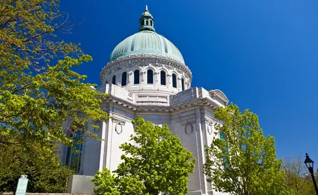 A1 Tours Annapolis MD and The U.S Naval Academy Dome
